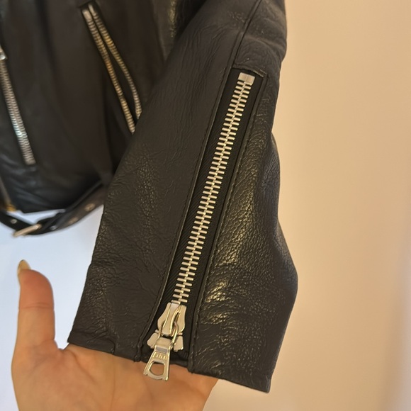 Marc Jacob’s leather biker jacket - Picture 5 of 9